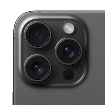 Apple iPhone 15 Pro Max svart titan kamera